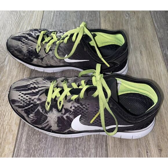 Nike Free 5.0 TR Fit 5 Women’s US Size 6.5 Running Shoes Black Volt 704695-014 - Picture 8 of 12
